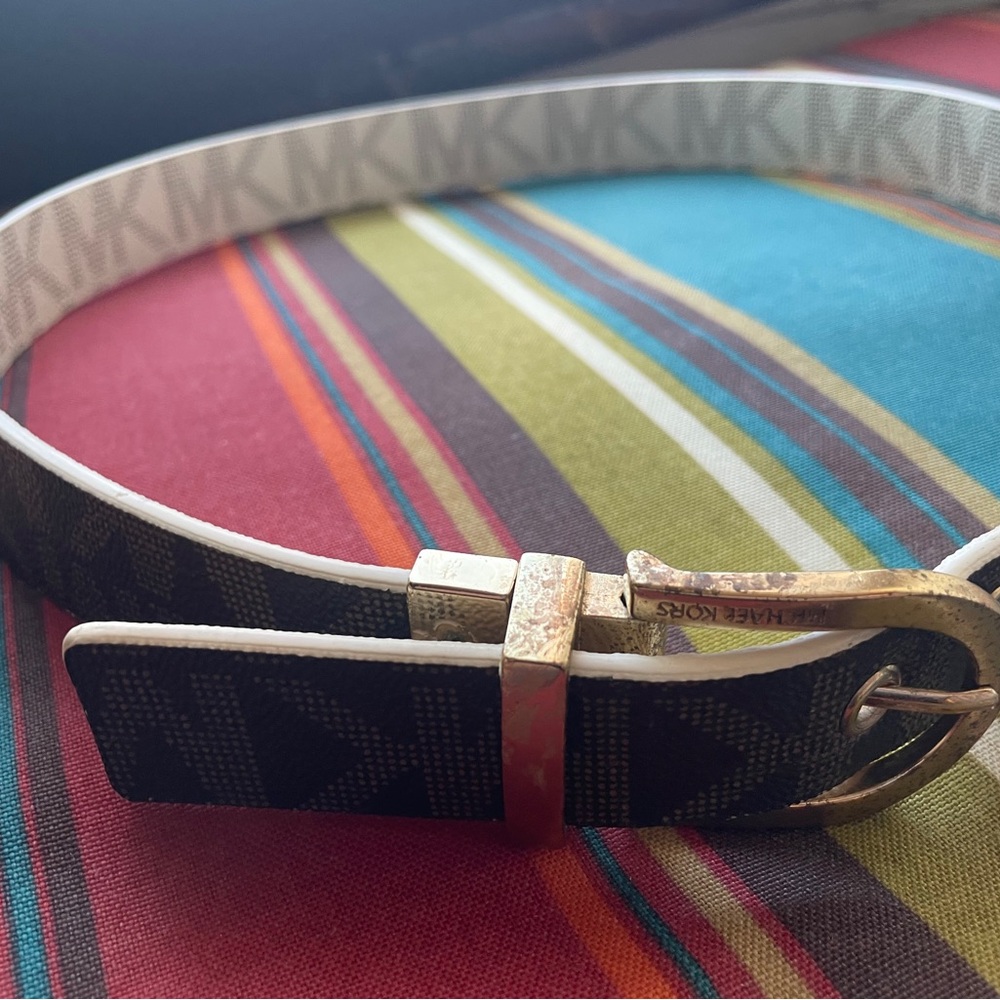 Michael Kors  Women’s Signature Monogram Belt